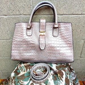 JustFab dove grey crocodile-stamped satchel w/ crossbody strap, GUC